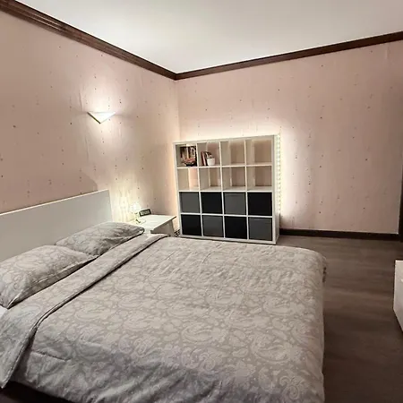 Апартаменты Cozy Near Botanical Garden *