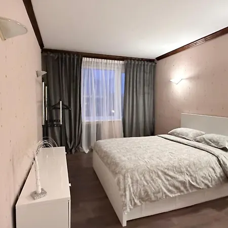 Cozy Near Botanical Garden Riga