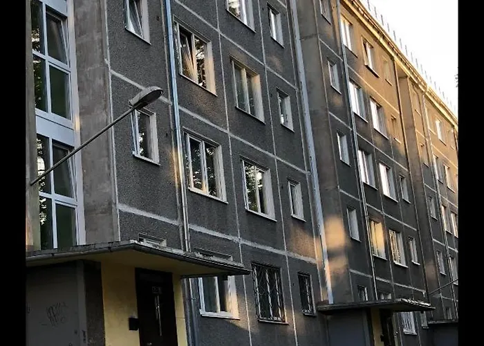 Cozy Near Botanical Garden Daire